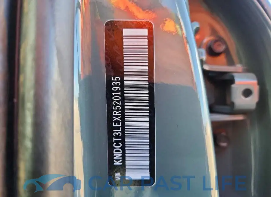 KNDCT3LEXR5201935# 13