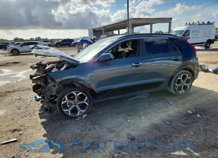 KNDCT3LEXR5201935# 1