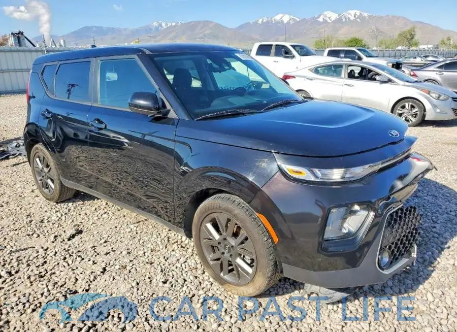 KNDJ33AU0M7133854# 4