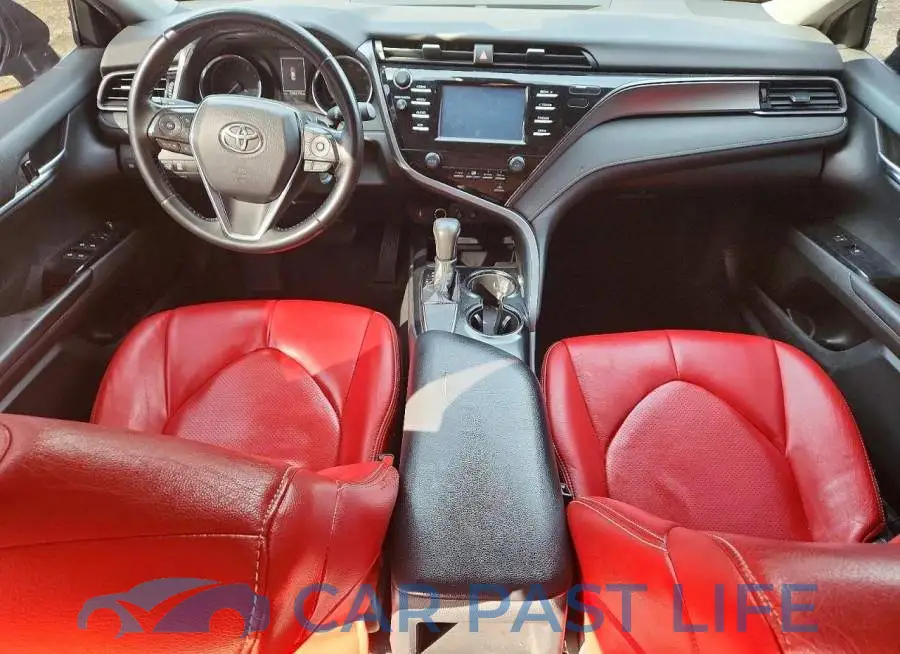 4T1B11HKXKU211800# 8