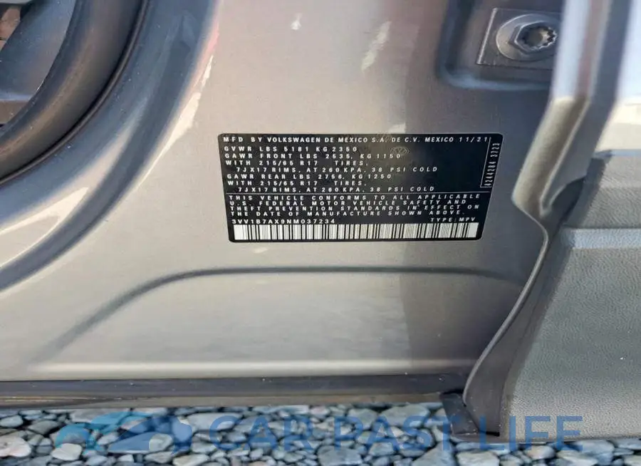 3VV1B7AX9NM037234# 14