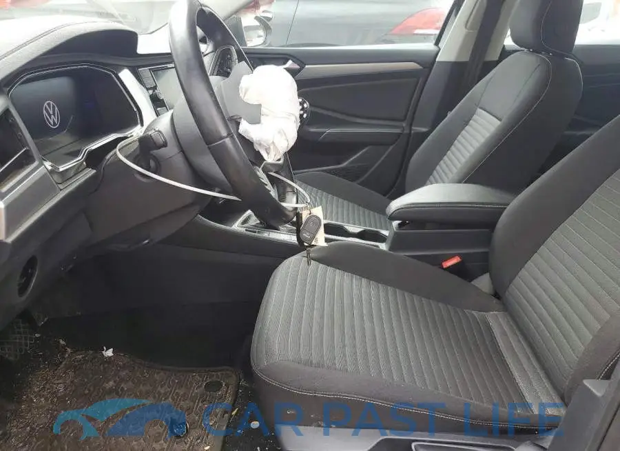 3VW5M7BU0RM016094# 7