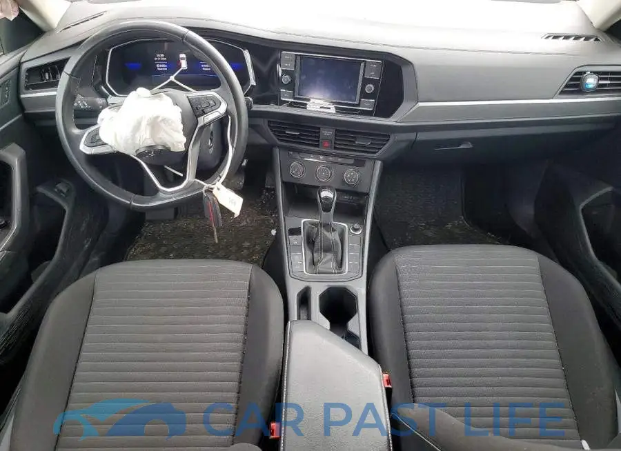 3VW5M7BU0RM016094# 8