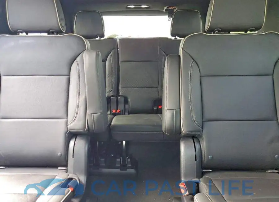 1GKS1BKD8NR114272# 10