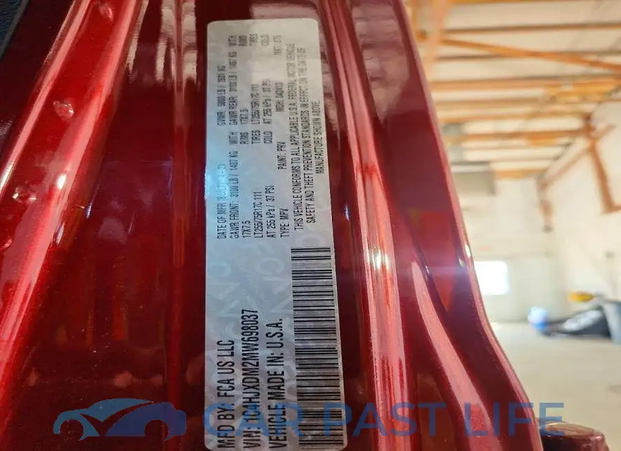 1C4HJXDM2MW698037# 13