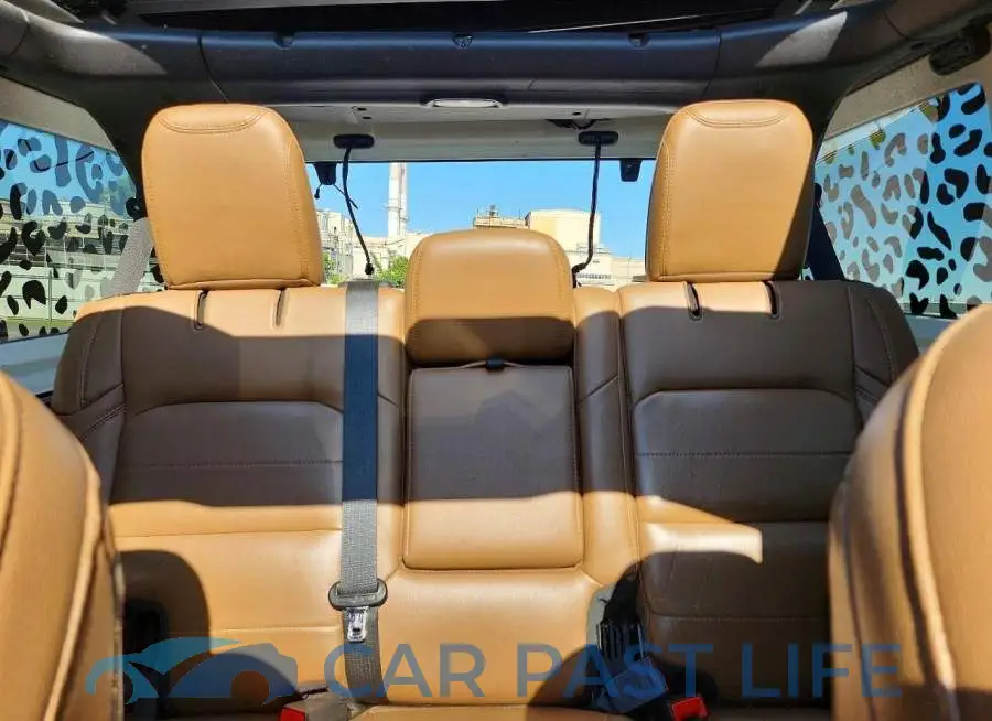 1C4HJXEN6LW193673# 10