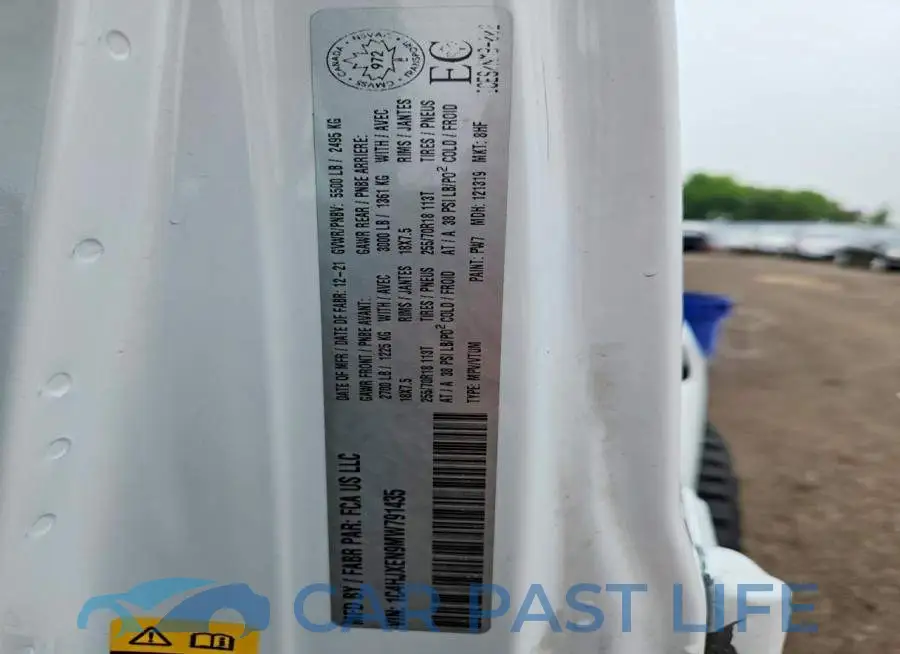 1C4HJXEN9MW791435# 13