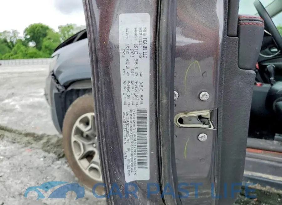 1C4PJMBX1LD588226# 12
