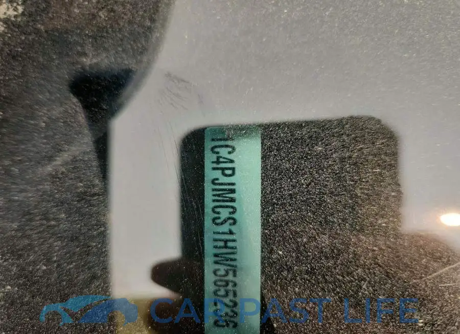 1C4PJMCS1HW565236# 13