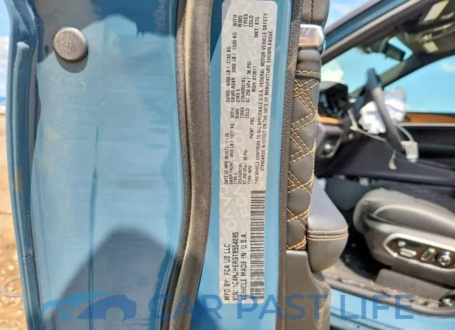 1C4RJHER9T8554895# 13