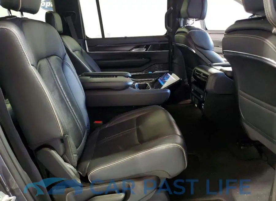 1C4SJVFP6RS107448# 11