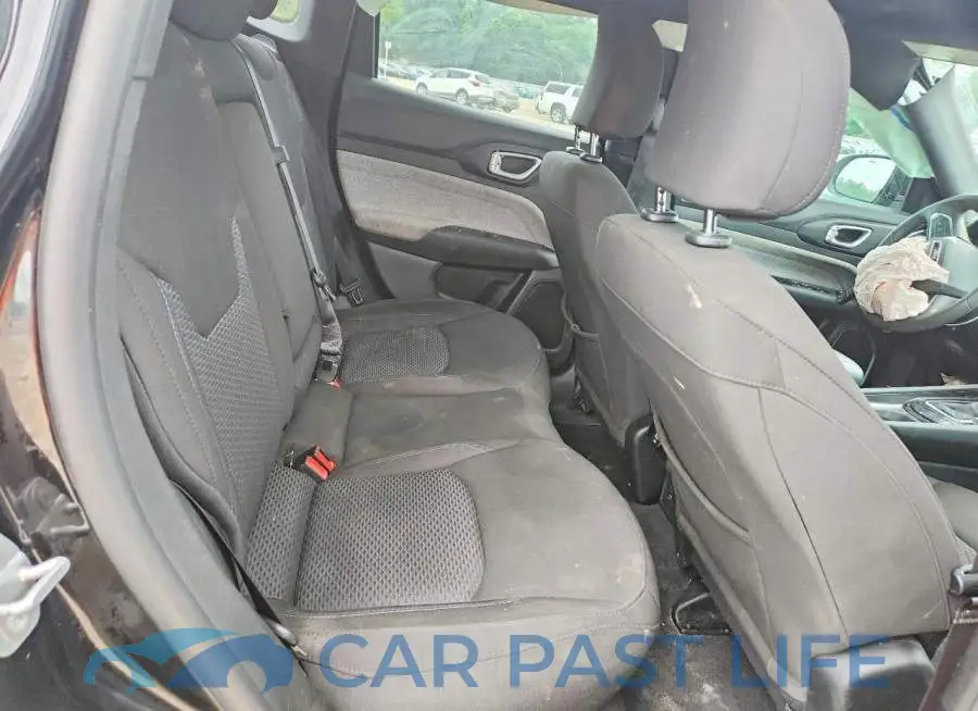 3C4NJDAN7ST501557# 10