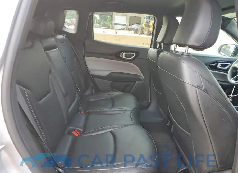 3C4NJDCN4ST505062# 11