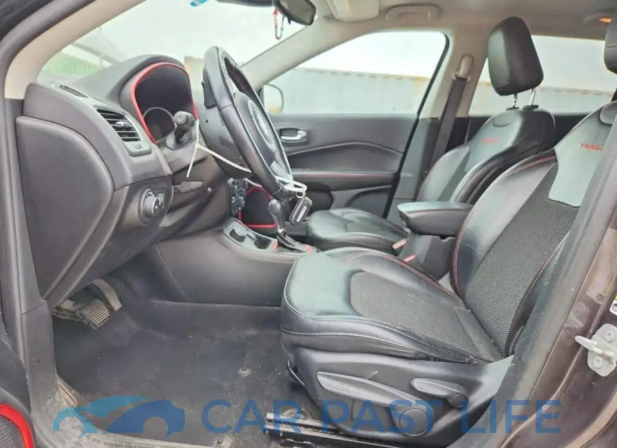 3C4NJDDB5LT207738# 7