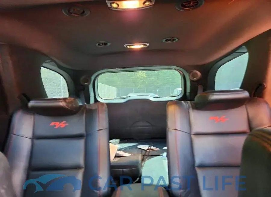 1C4SDJCT7JC415387# 10