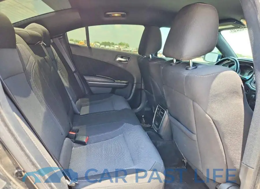 2C3CDXBG6LH158240# 10