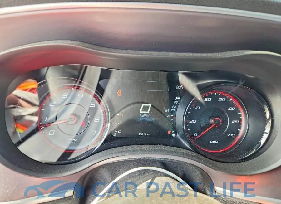 2C3CDXBG9NH161782# 9