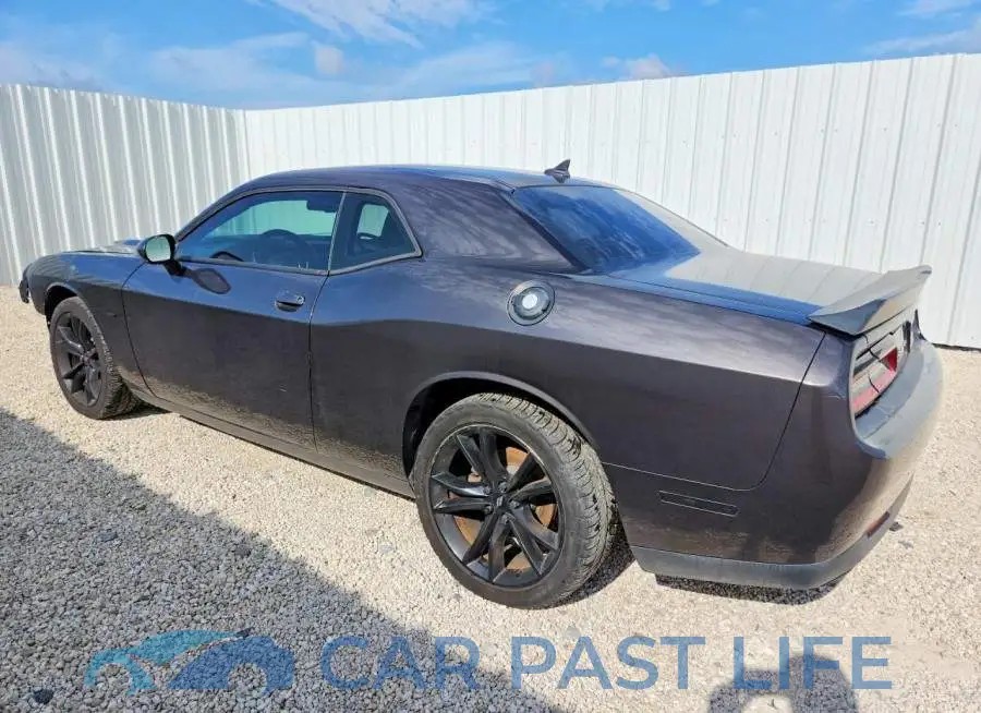 2C3CDZBT8JH138688# 2