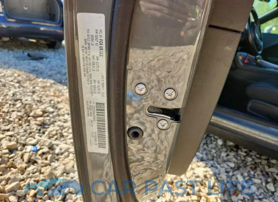 2C3CDZGG4KH709042# 12