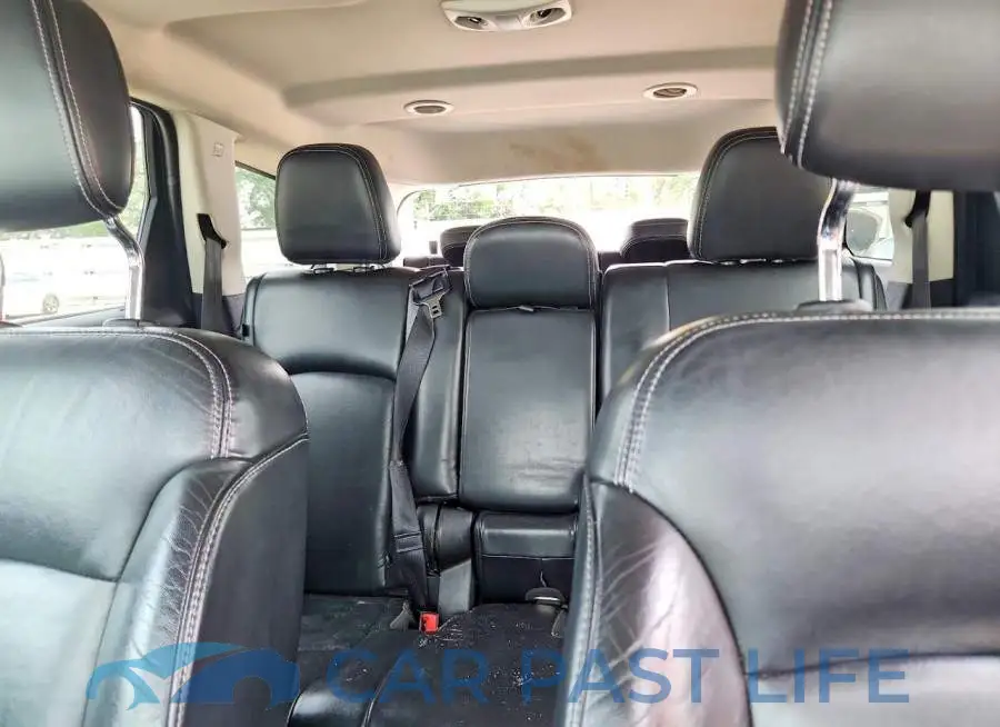 3C4PDCEG0JT463948# 10