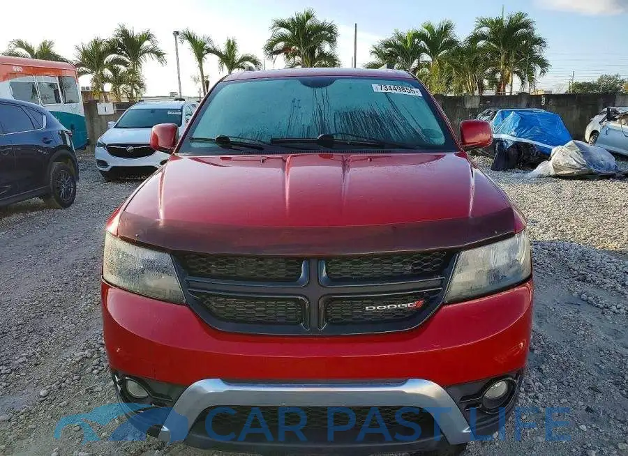 3C4PDCGBXJT252063# 5