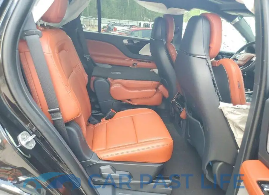 5LM5J7XC2TGL08285# 11