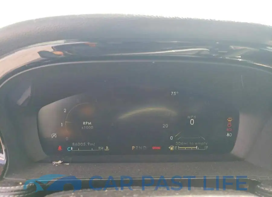 5LMCJ2D98NUL12915# 9