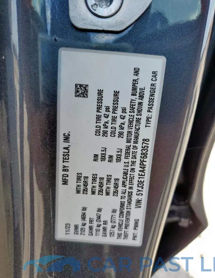 5YJ3E1EA4PF683578# 13
