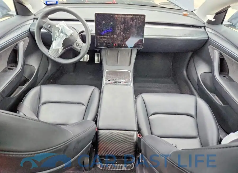 5YJ3E1EC8PF509904# 8