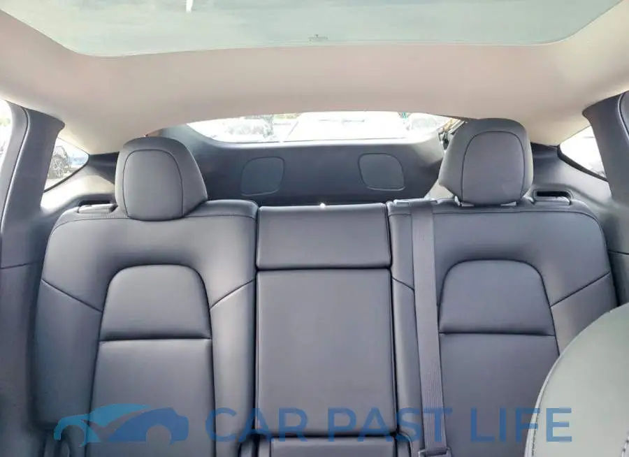 7SAYGDEE6NF486304# 10