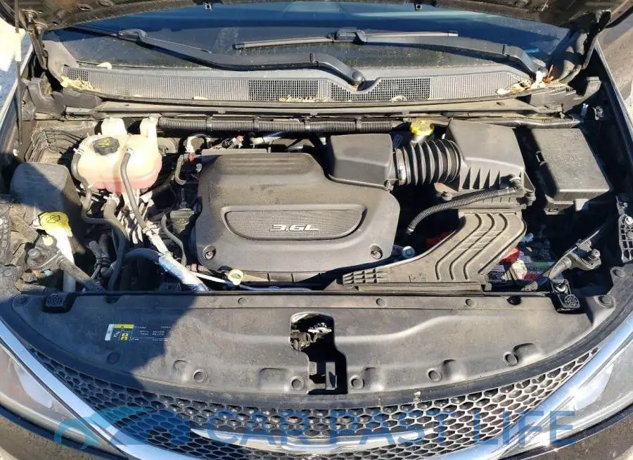 2C4RC1BG0JR127689# 12