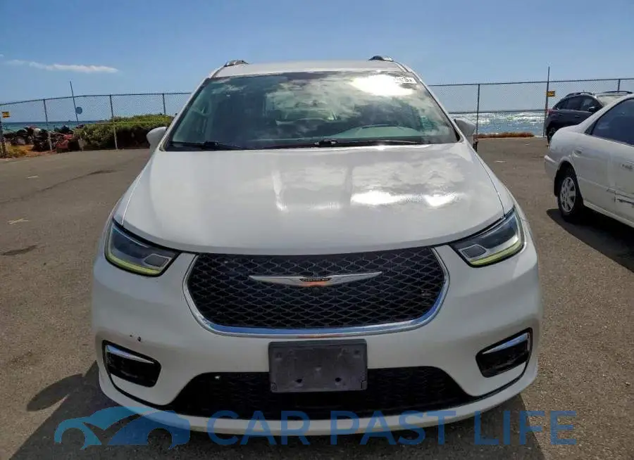 2C4RC1BG4MR512208# 5