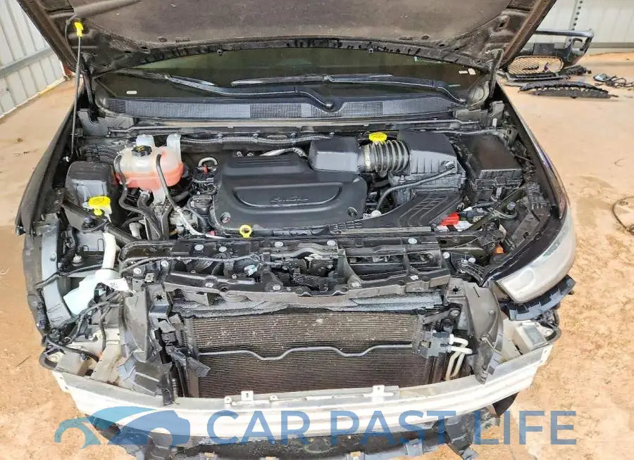 2C4RC1BG8NR185751# 12