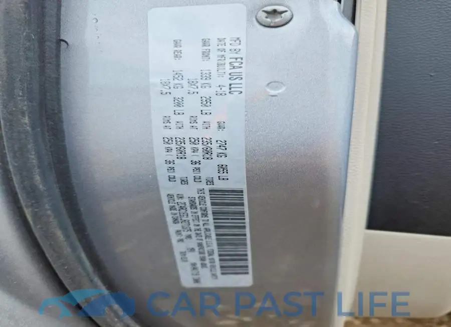 2C4RC1EG1JR271375# 13