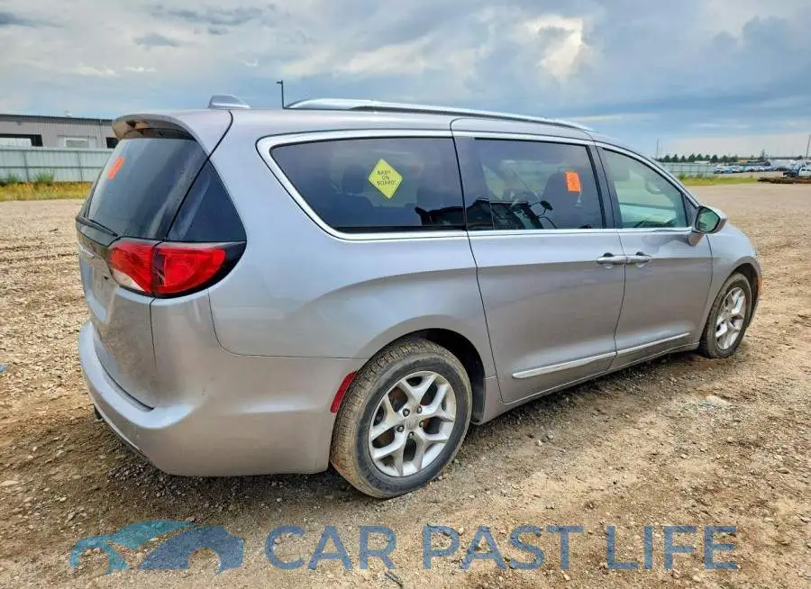 2C4RC1EG1JR271375# 3