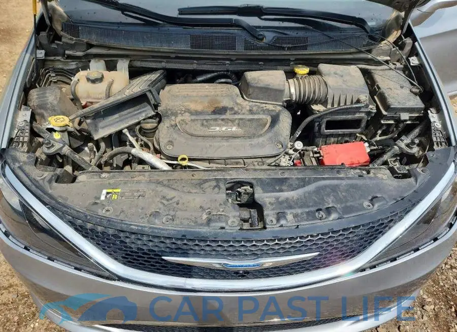 2C4RC1EG1JR271375# 12