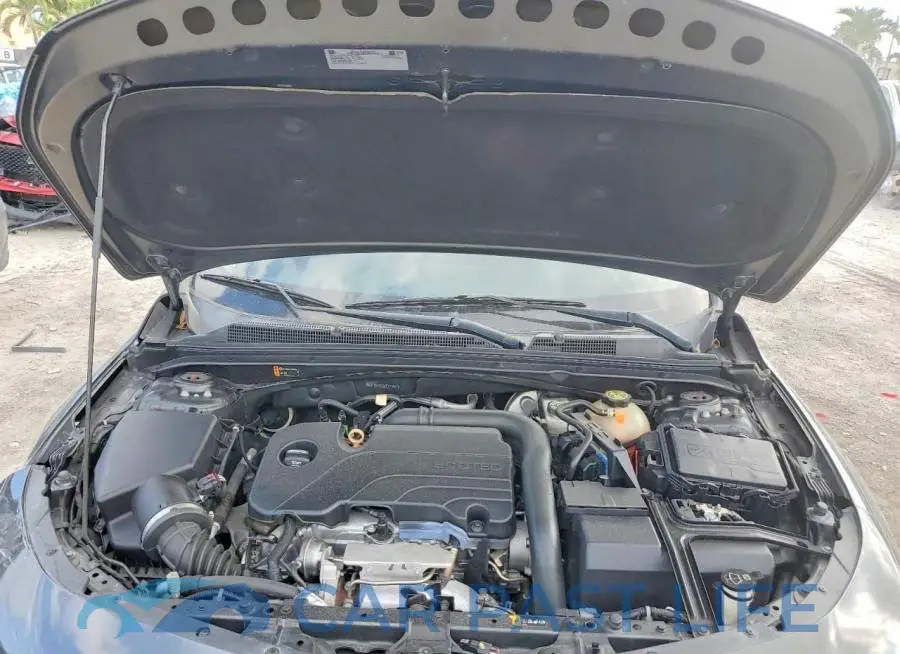 1G1ZB5ST0JF195661# 11