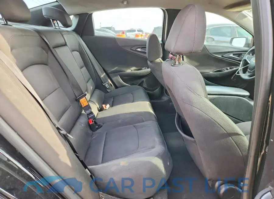 1G1ZB5ST6JF131169# 10