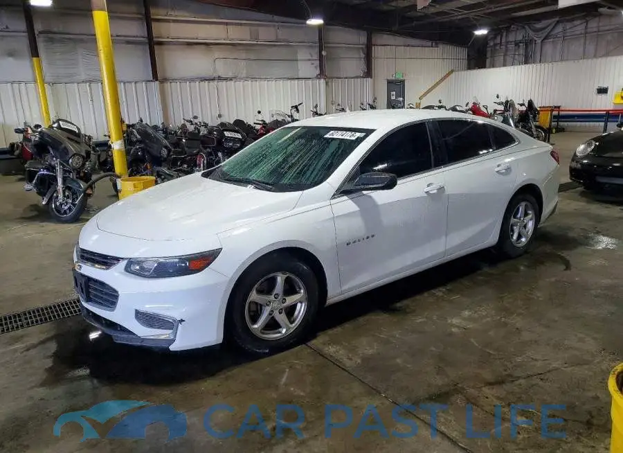 1G1ZB5ST8HF216587# 1