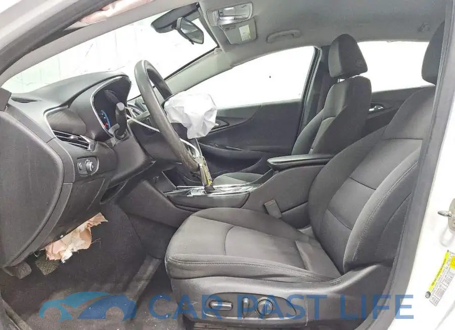 1G1ZD5ST1JF219217# 7