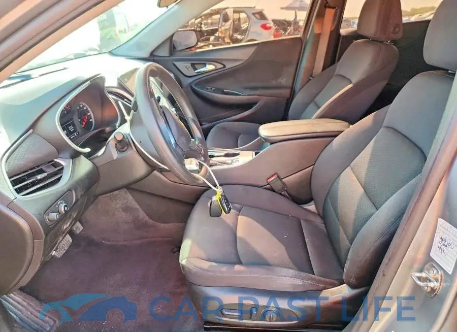 1G1ZD5ST1RF133210# 7
