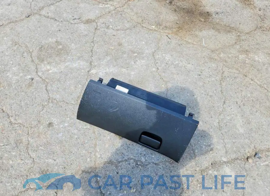1G1ZD5ST3LF032712# 12