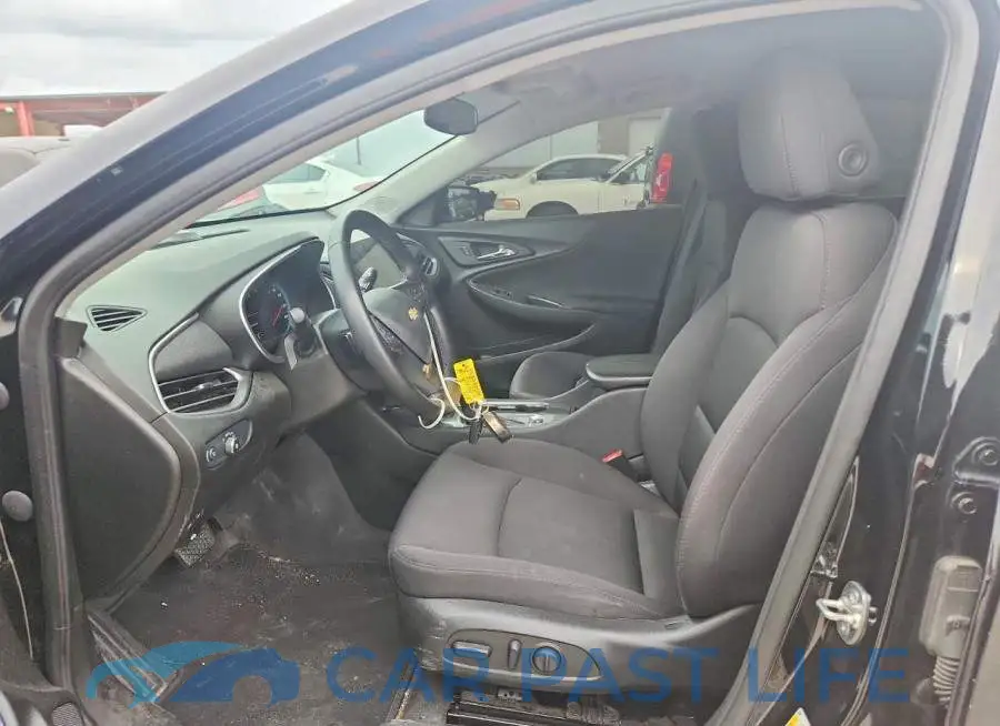 1G1ZD5ST7SF111962# 7