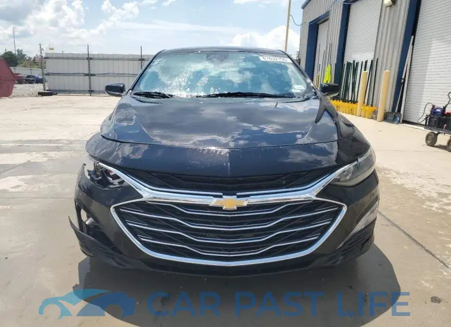1G1ZD5ST8PF208482# 5