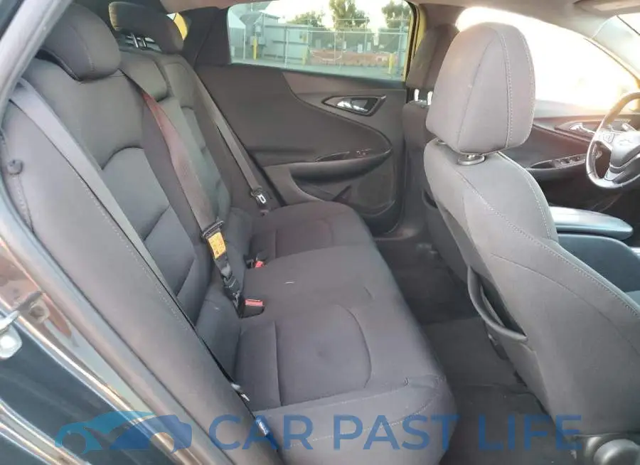 1G1ZD5ST9JF171580# 10