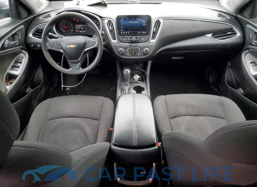 1G1ZD5ST9LF112290# 8