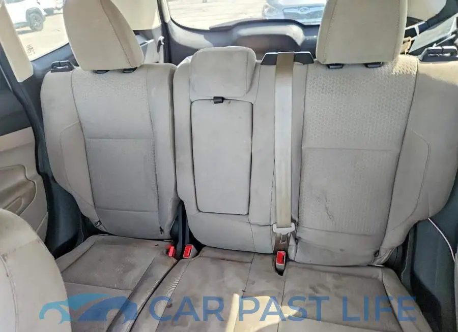 1FMCU9G90JUB48889# 10