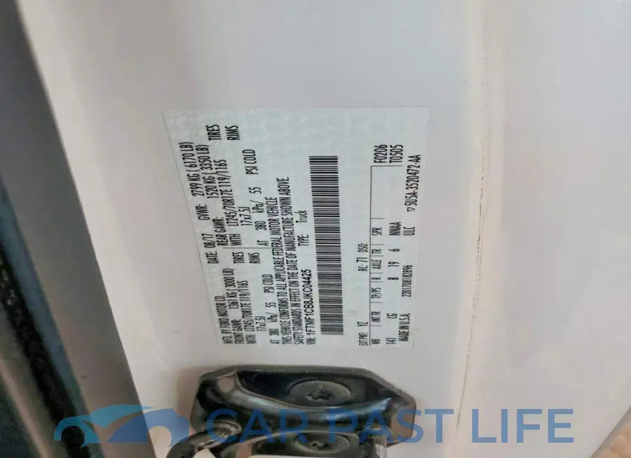 1FTMF1CB8JKC04425# 13