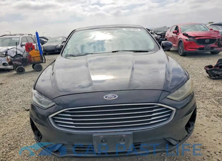 3FA6P0LU5LR149048# 5