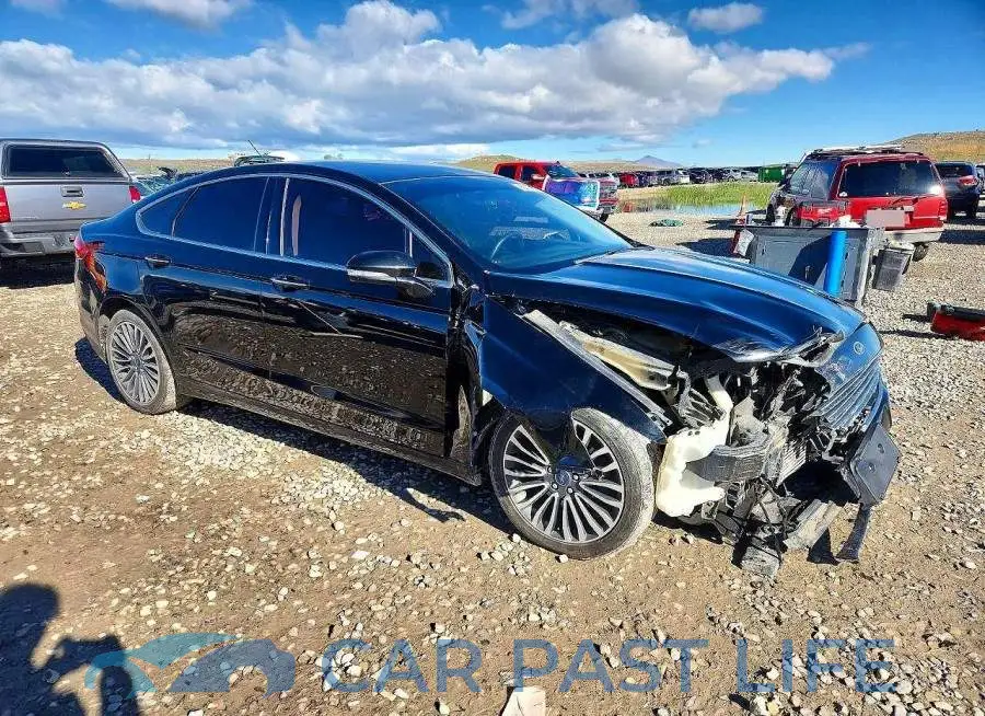 3FA6P0T9XHR286702# 4